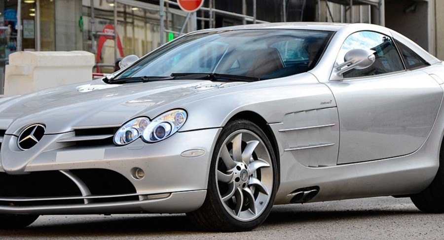 Mercedes Benz SLR AMG